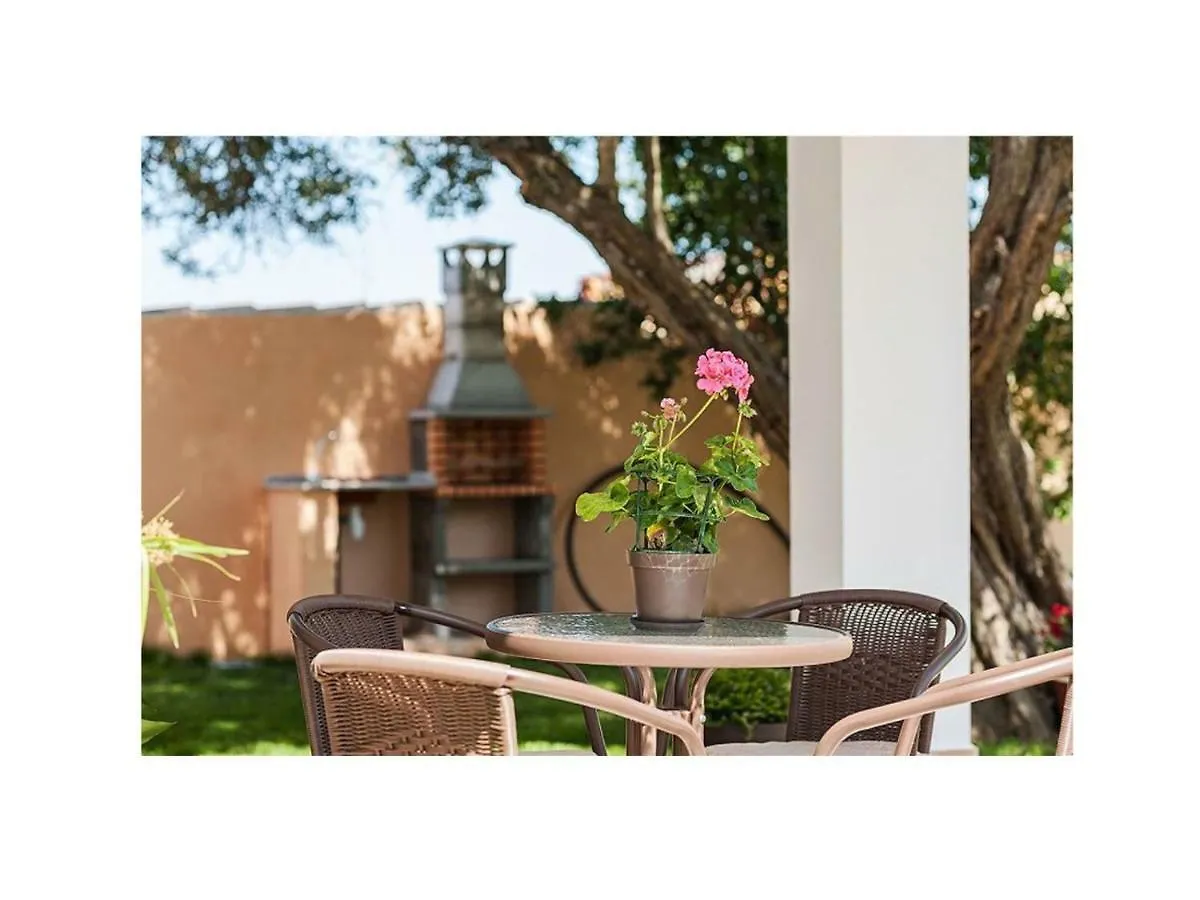 Villa Deluxe Con Piscina Privadaコニル・デ・ラ・フロンテラ 別荘